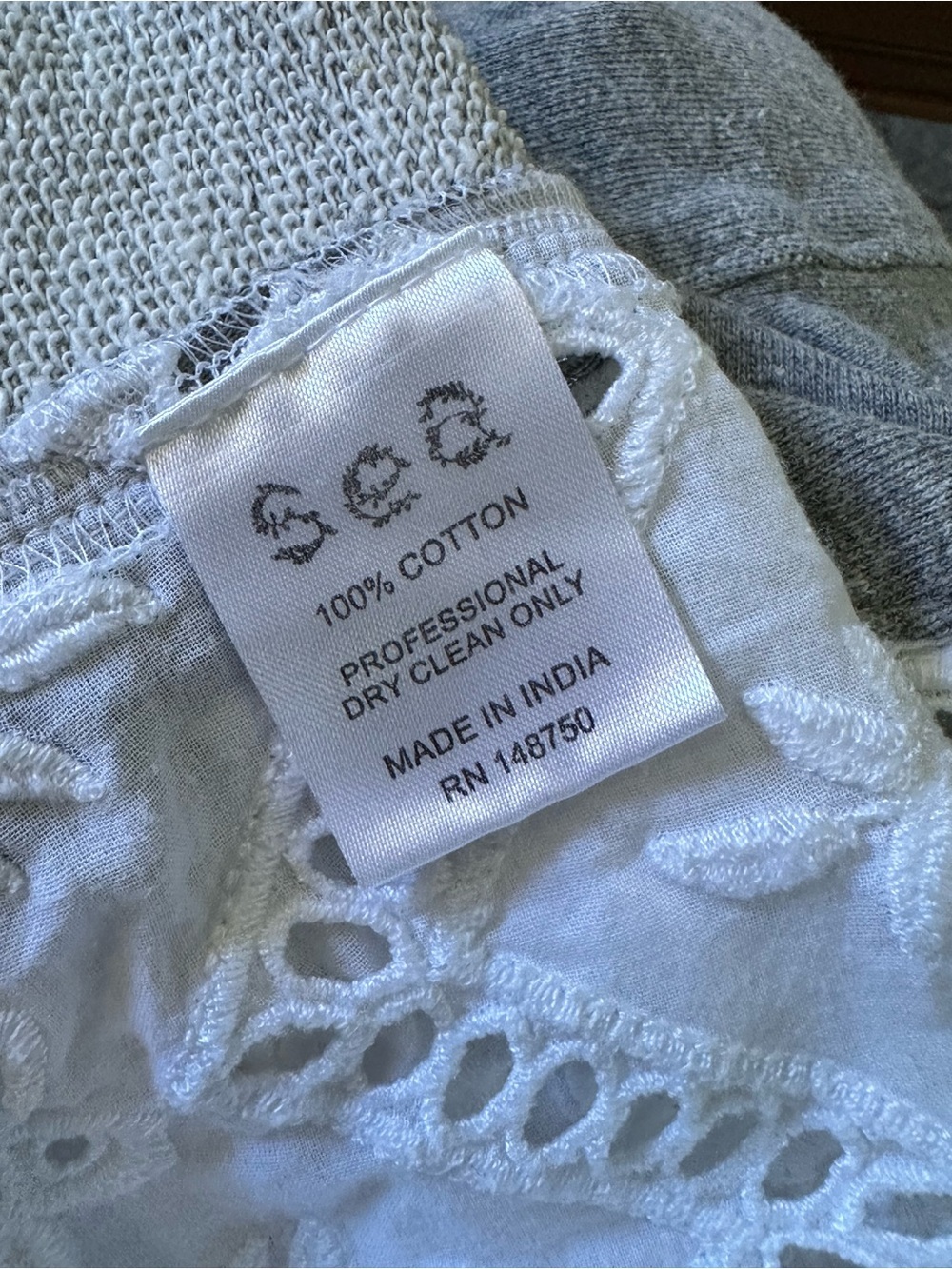 Sea New York Small Gray Eyelet Lace Ruffle Sweatshirt Romantic Boho - Picture 4 of 11